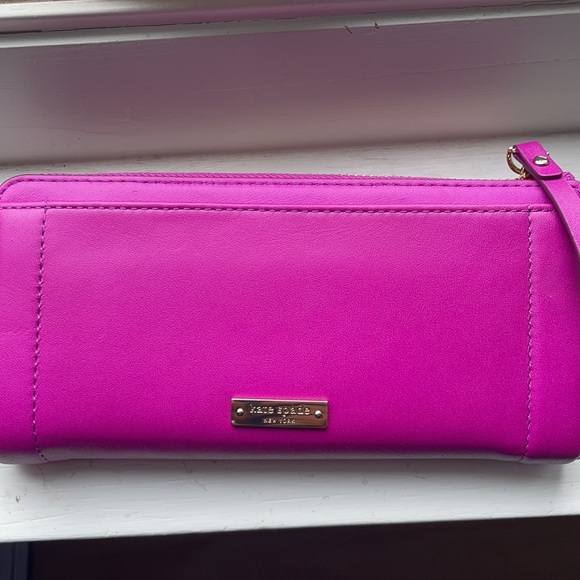 Kate Spade Magenta Bow Detail Wallet - Picture 2 of 3